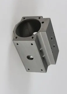 %CNC Machining%