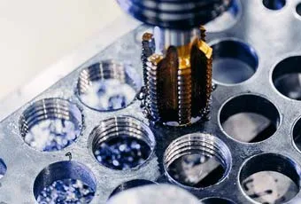 %CNC Machining%