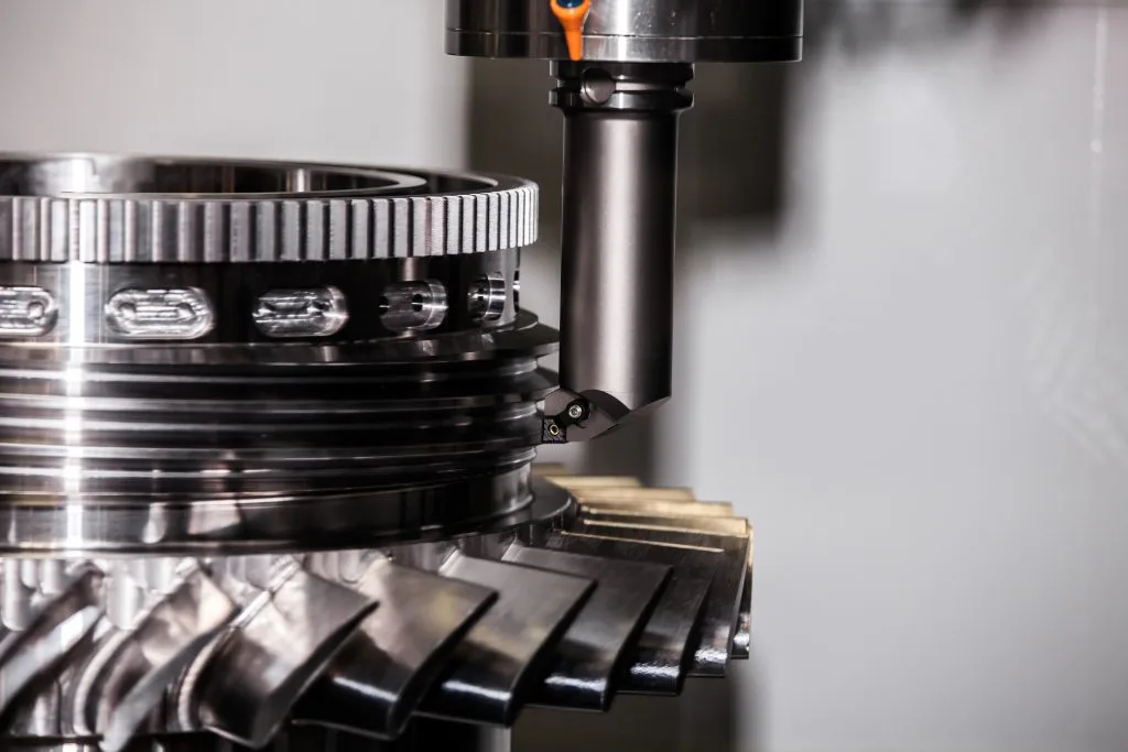 Jlypt's advanced CNC machines in production environment with real-time monitoring