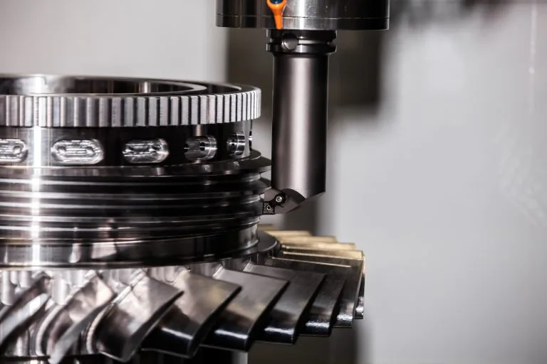 Jlypt's advanced CNC machines in production environment with real-time monitoring