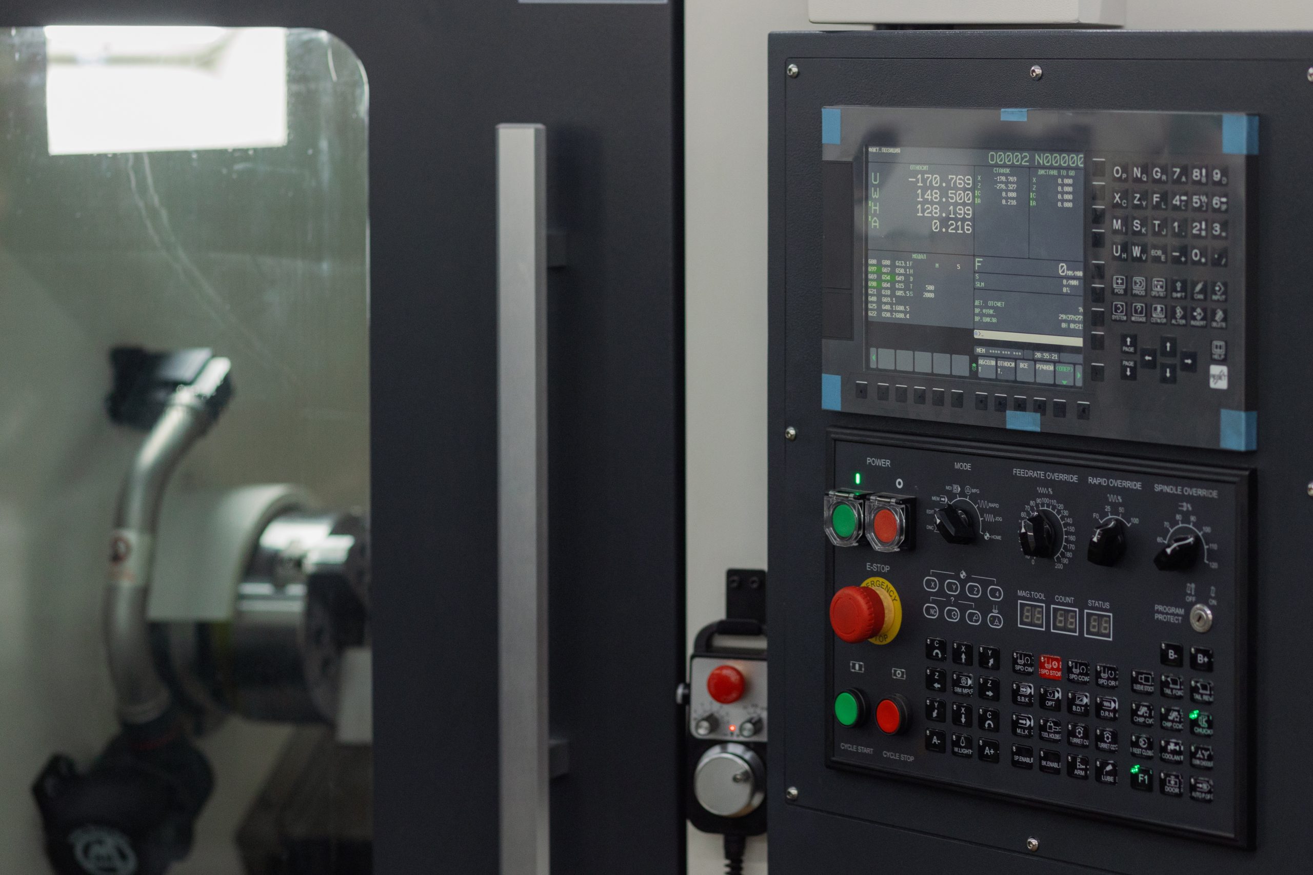 Modern CNC machines in Jlypt's production facility demonstrating precision manufacturing