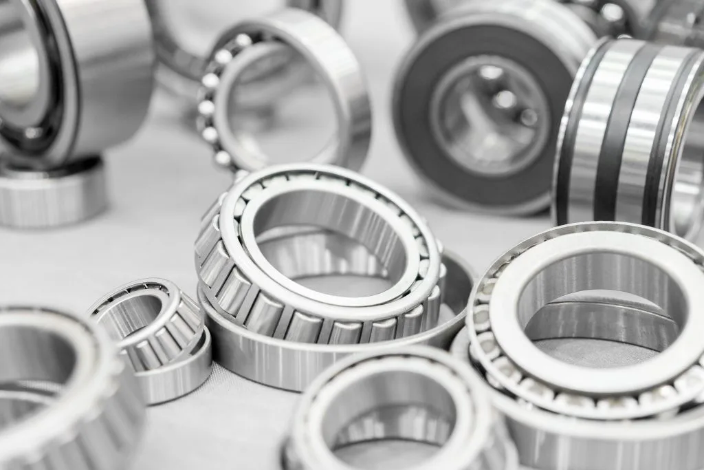 Jlypt's CNC machine tooling laboratory showcasing advanced cutting tool production