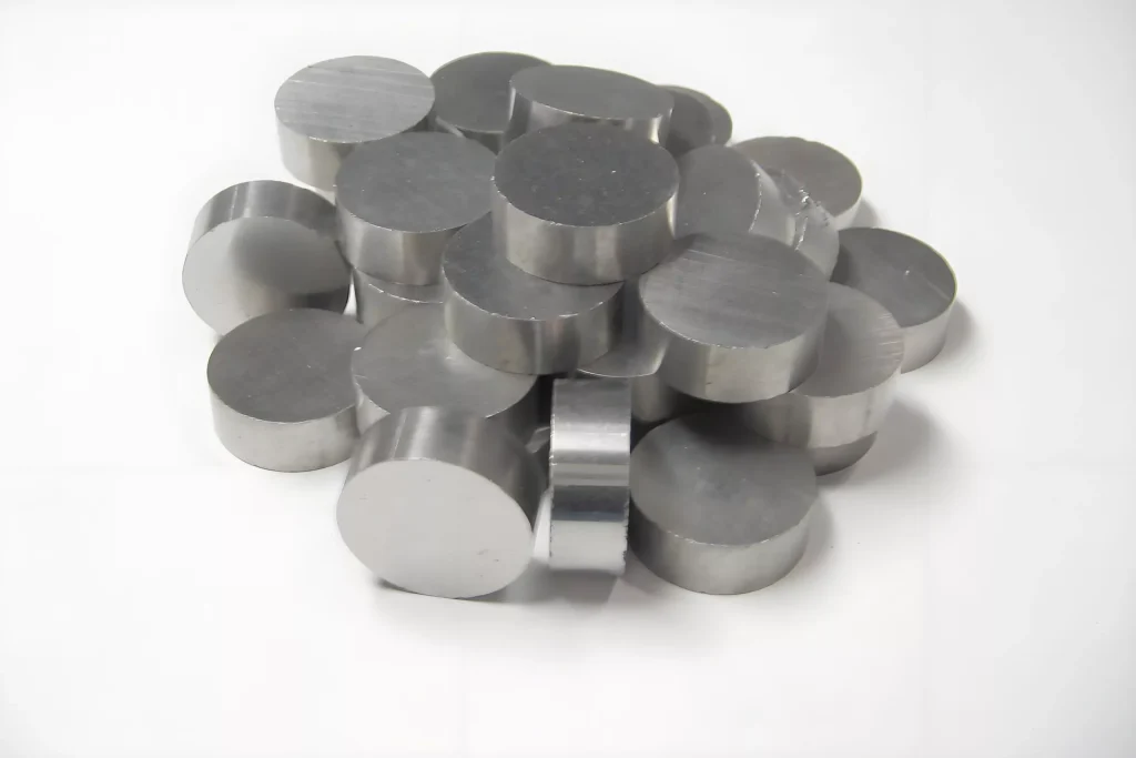 %CNC Machining%