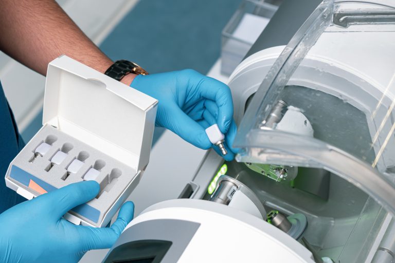 CAD CAM dental computer-aided machine