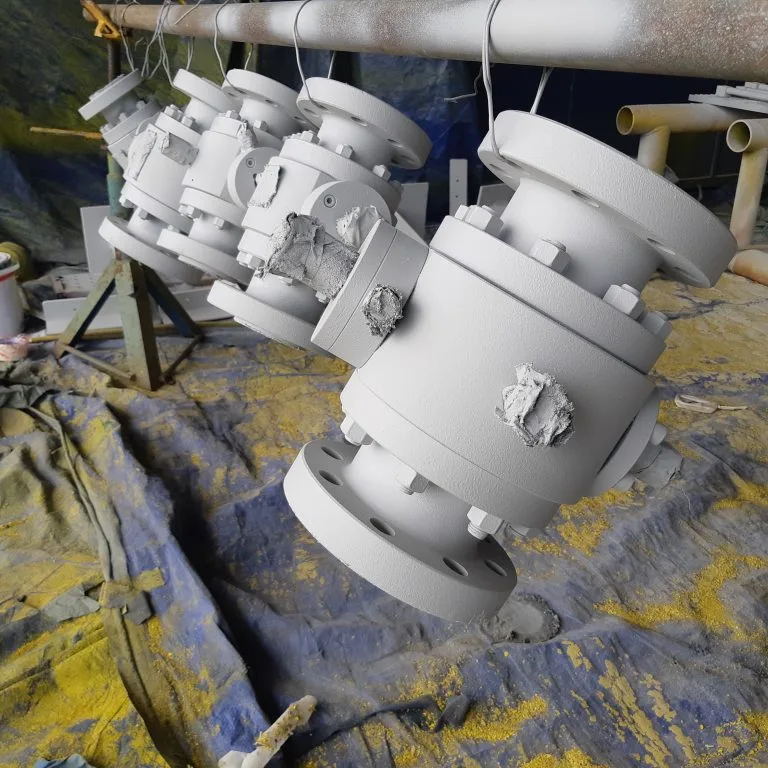 Second,Coating,Process,Of,Ball,Valve,At,The,Workshop,For
