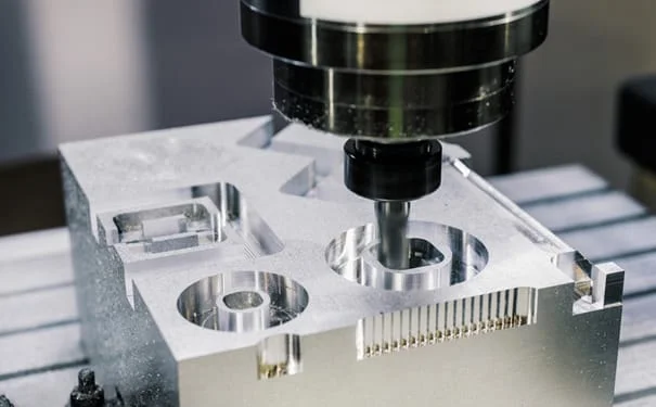 titanium-medical-implants-cnc-machining