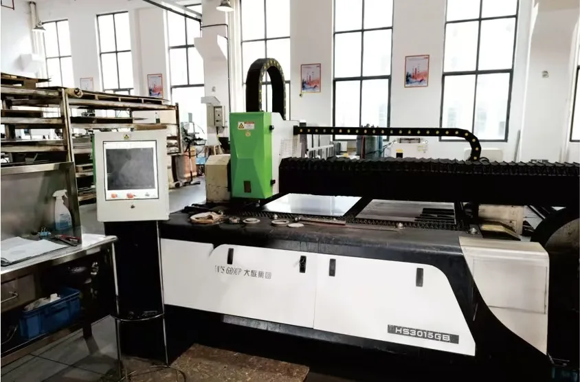 %CNC Machining%