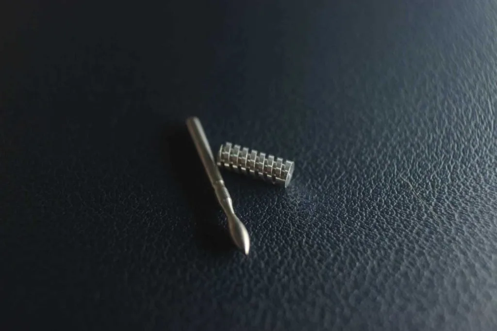 %CNC Machining%