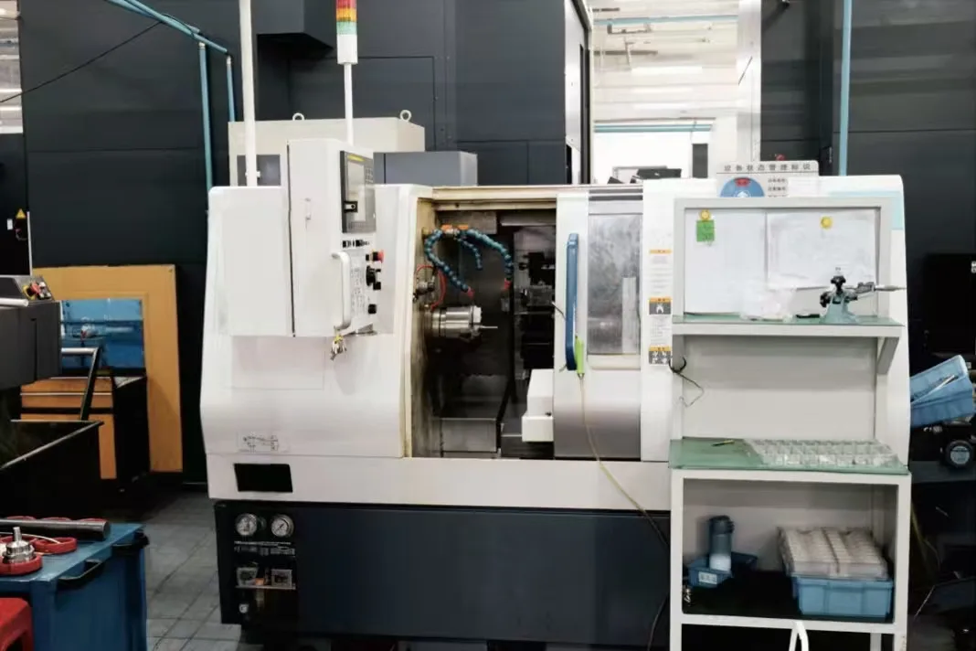 %CNC Machining%